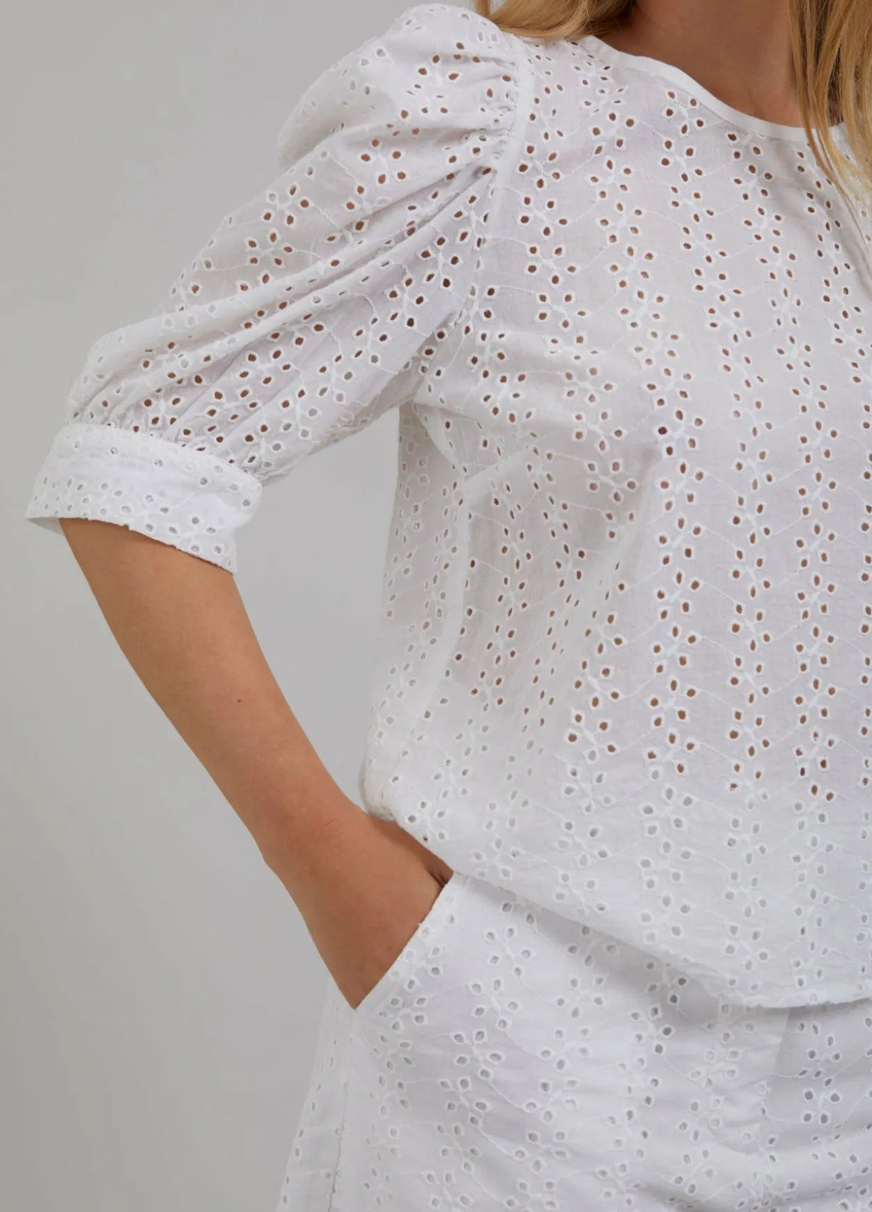Cc Heart Amy Top W. Broderie Anglaise