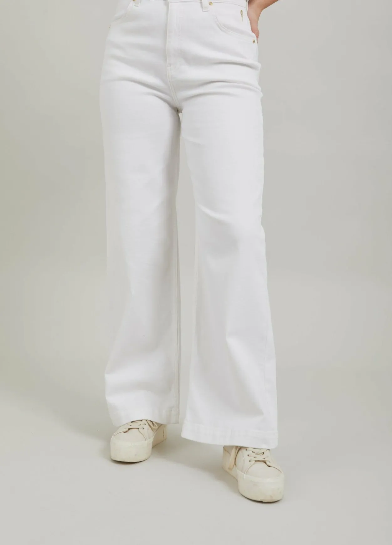 High Waisted Jeans