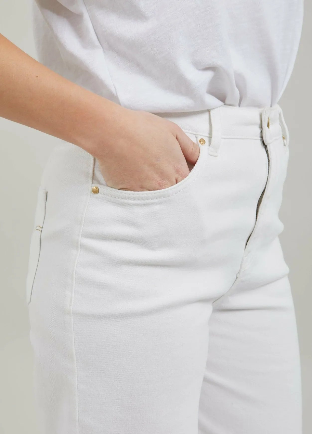 High Waisted Jeans