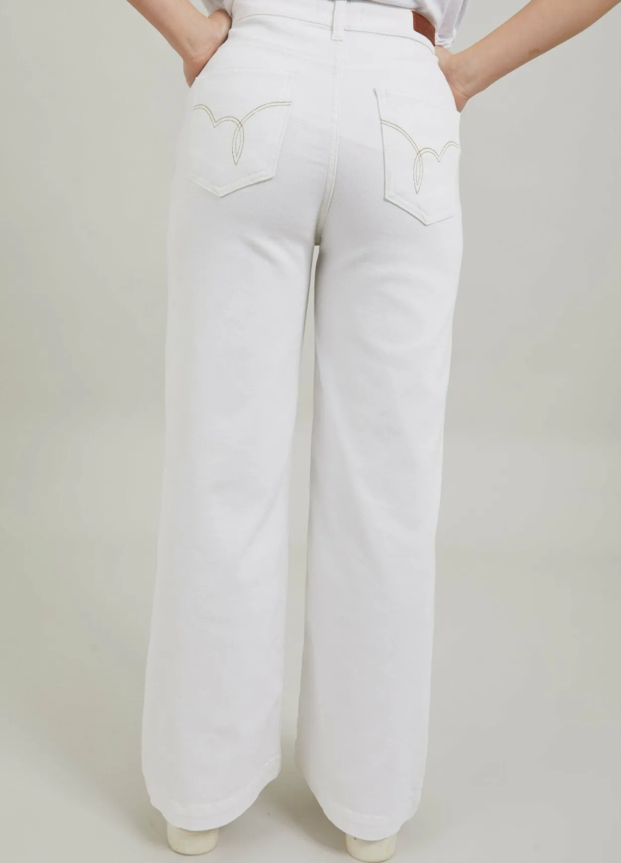 High Waisted Jeans