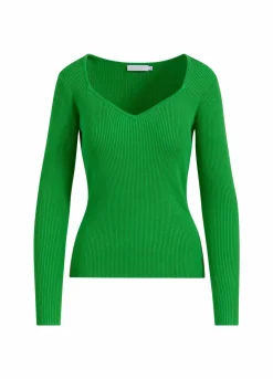 Knit With Heart Shape Neck