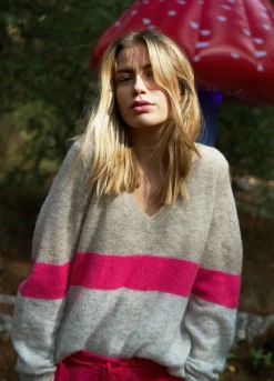 Knit With Stripe