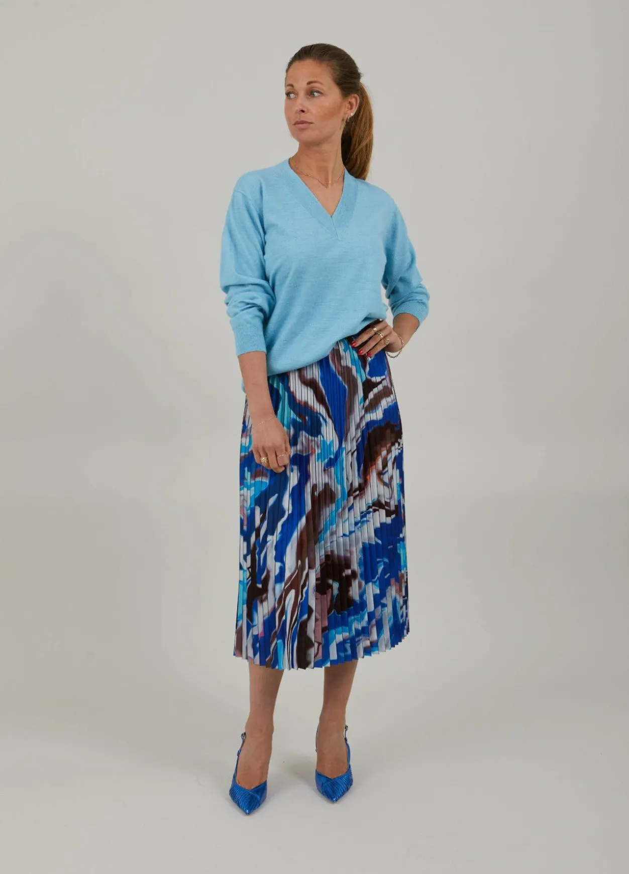Knit With V-Neck