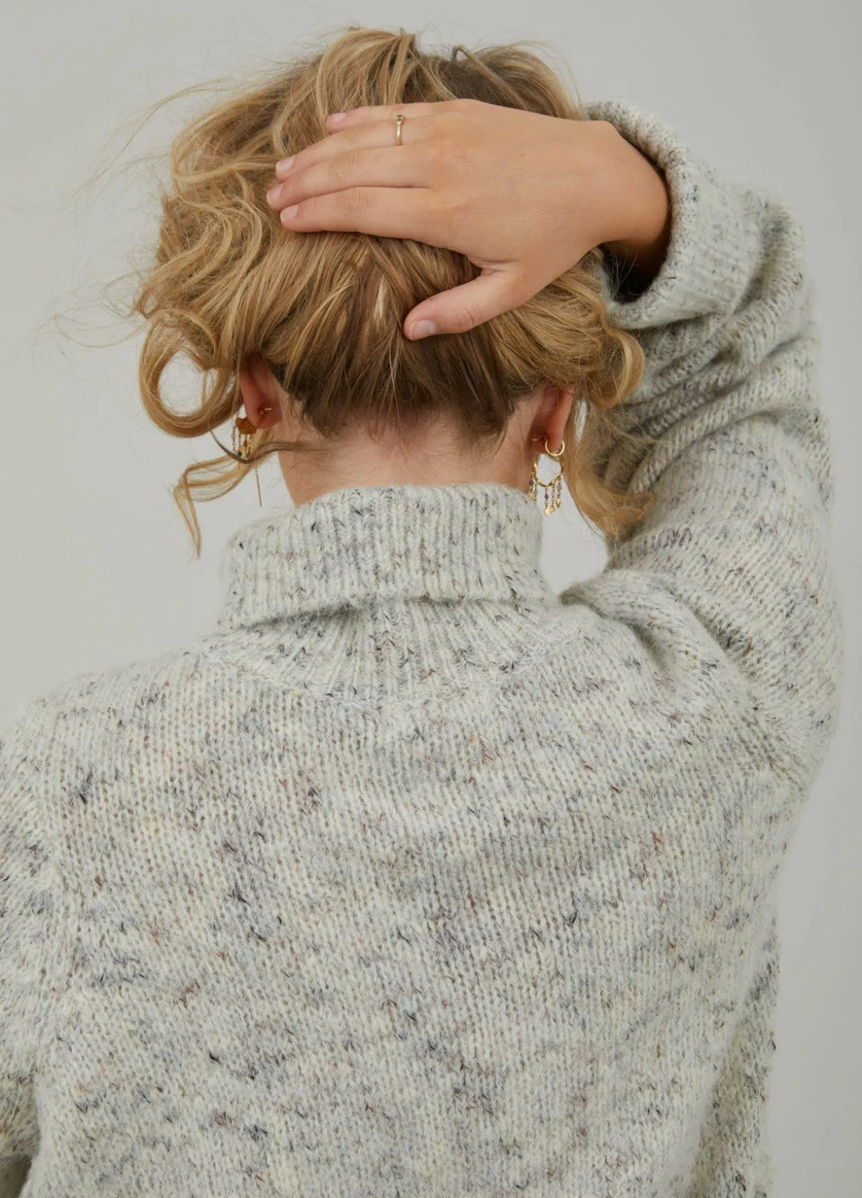 Long High Neck Knit