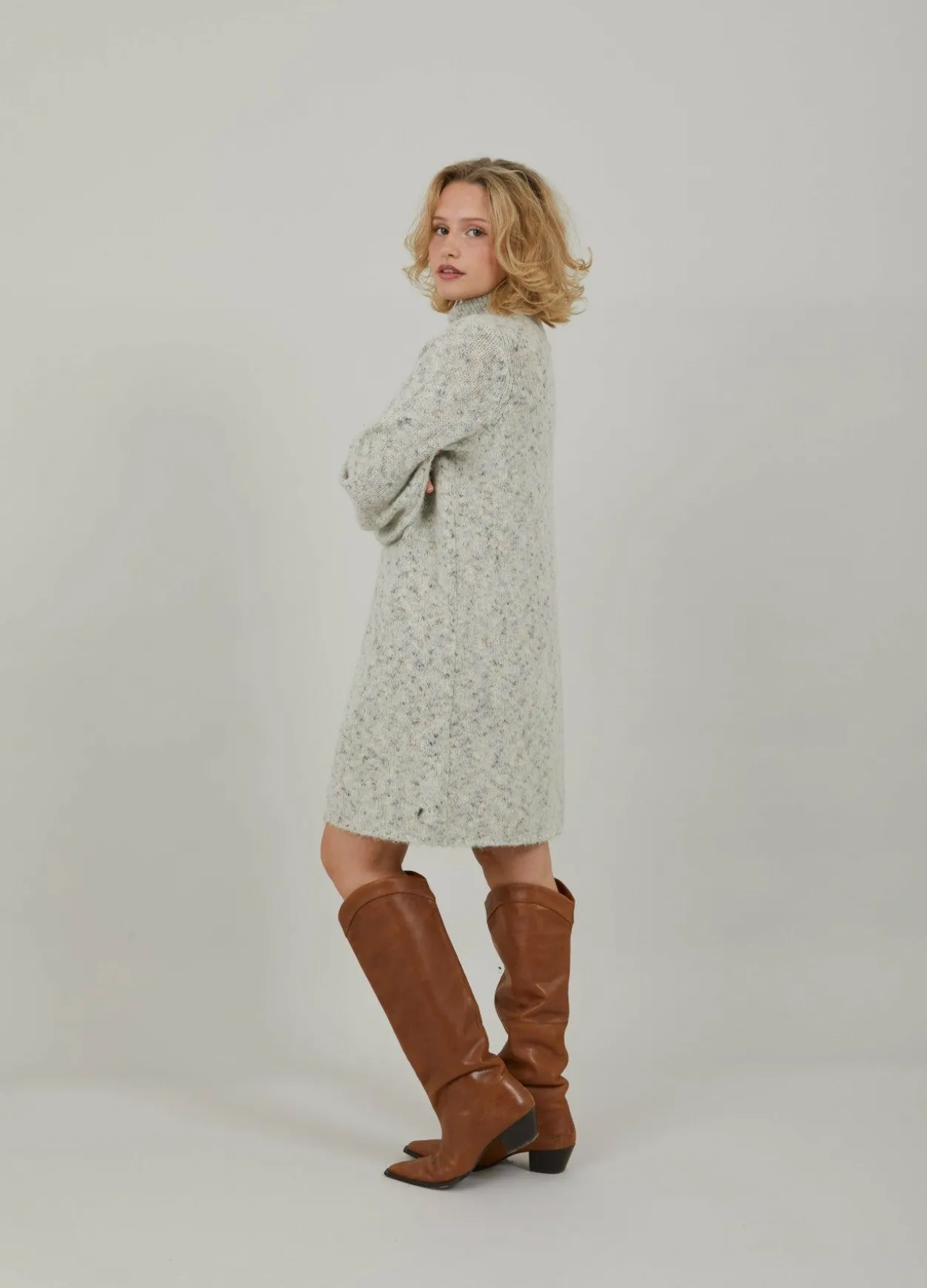 Long High Neck Knit