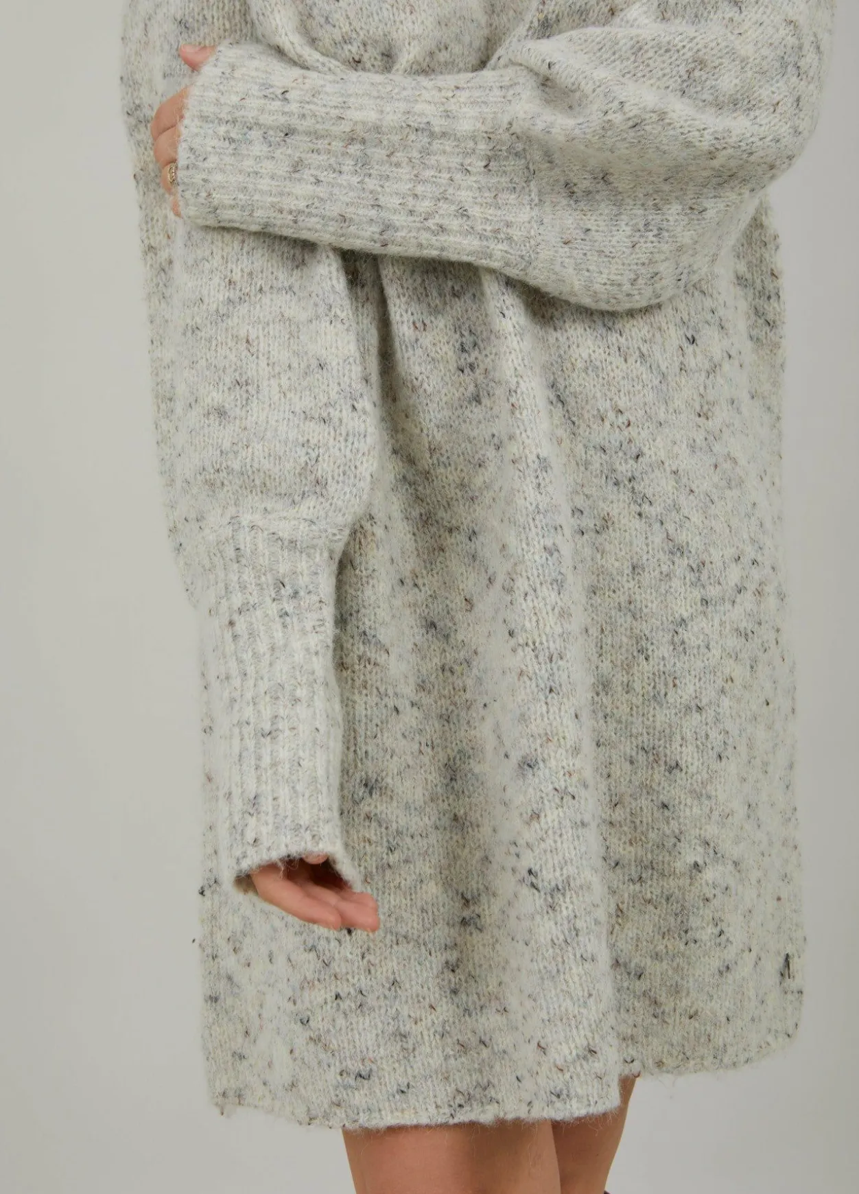 Long High Neck Knit