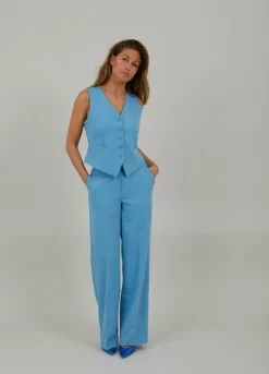 Pants With Wide Legs