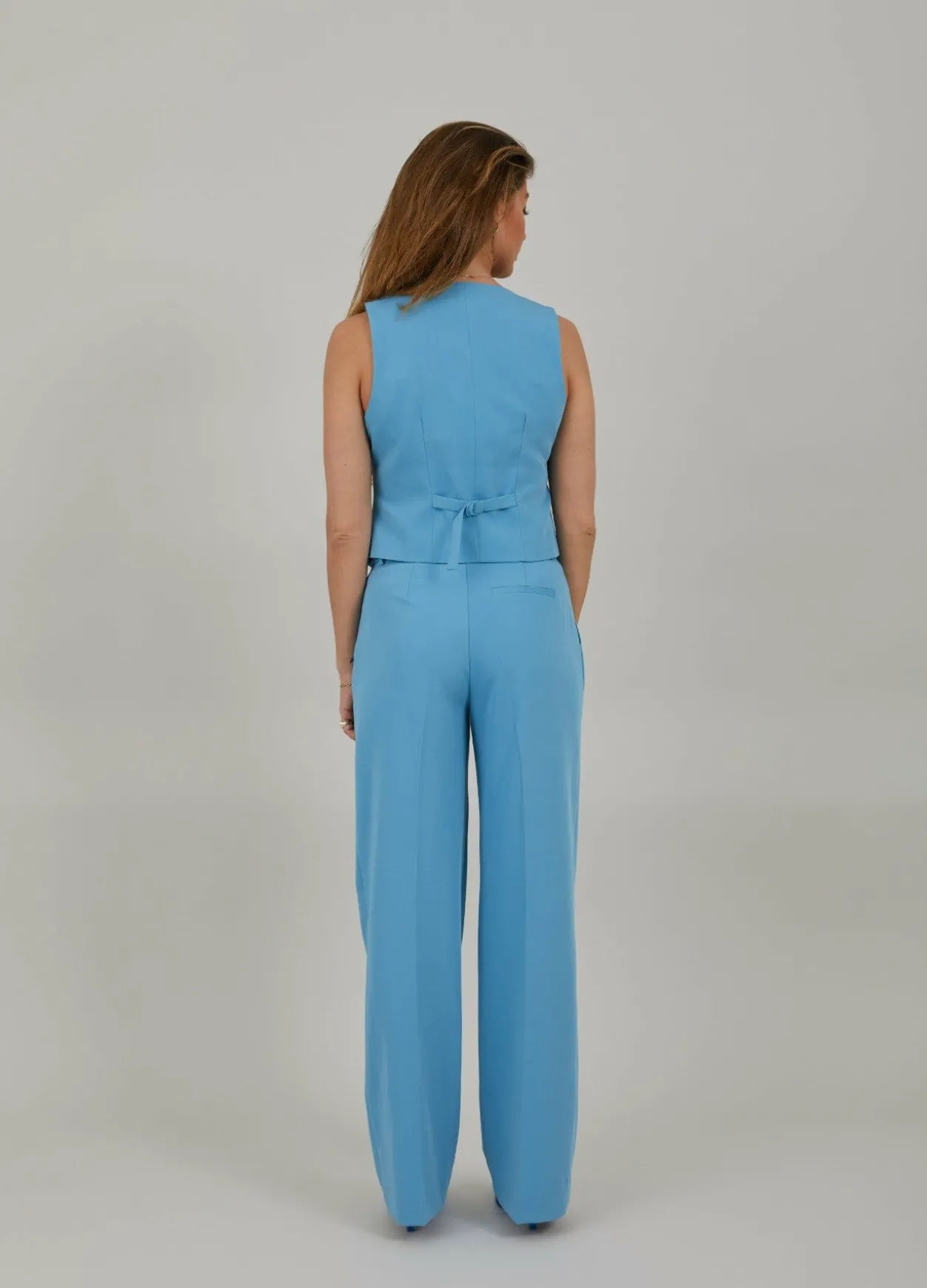Pants With Wide Legs