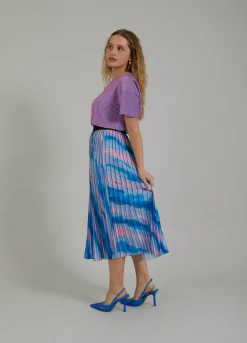 Pleated Skirt W. Faded Stripe Print