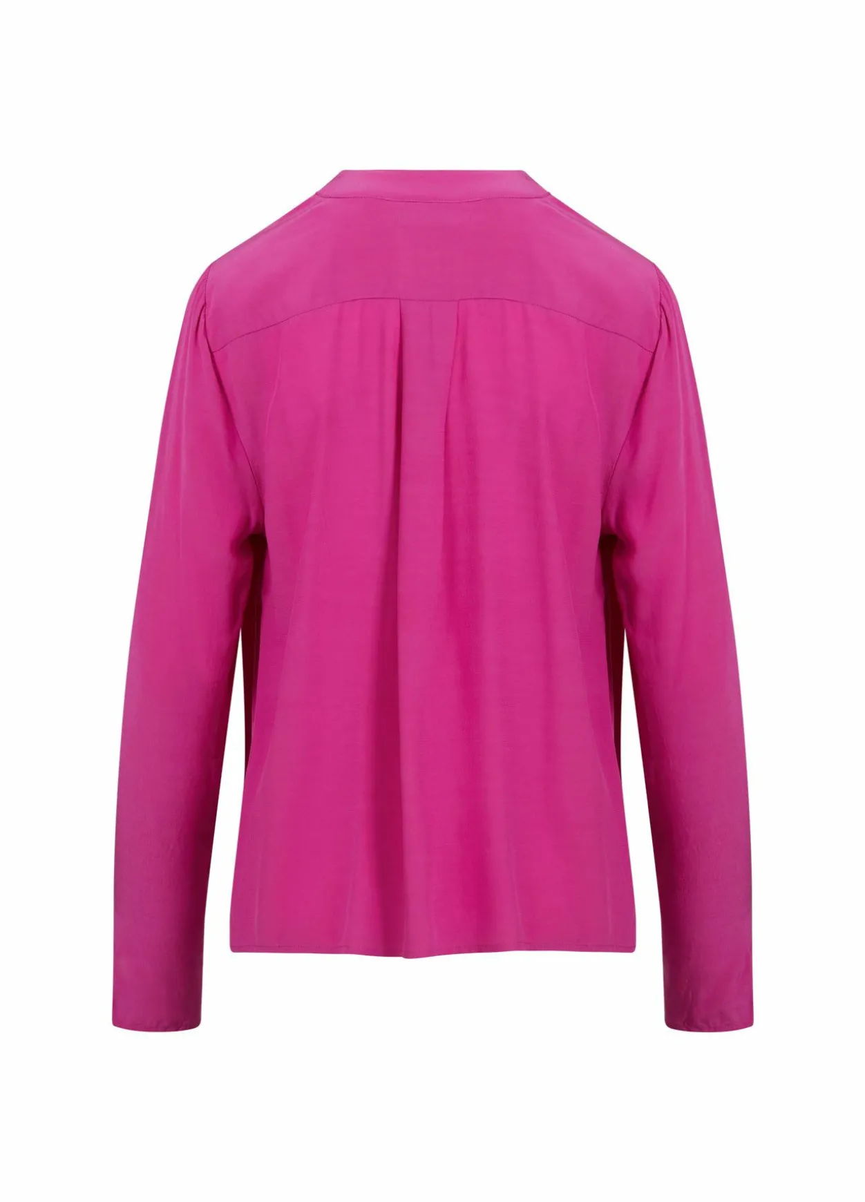 Shirt W. Pleats