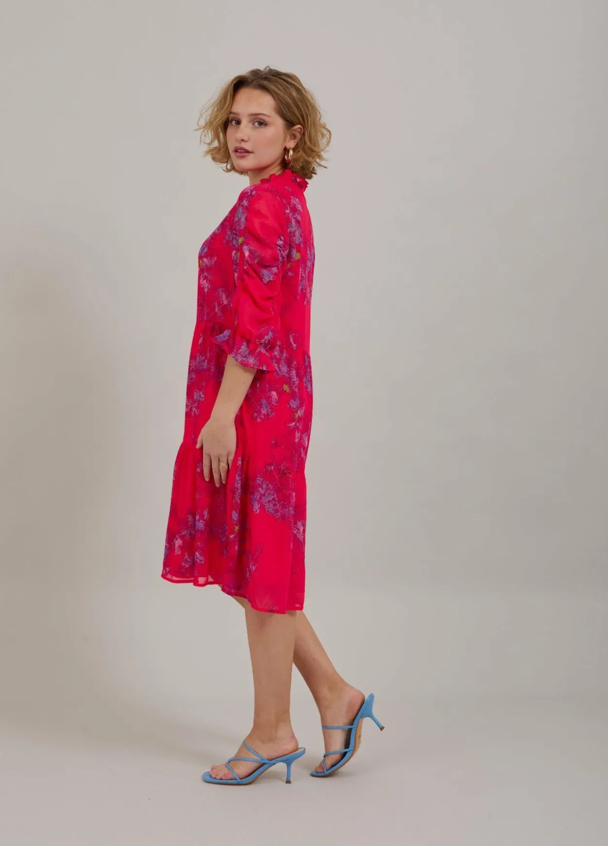 Short Dress In Feather Bloom Print