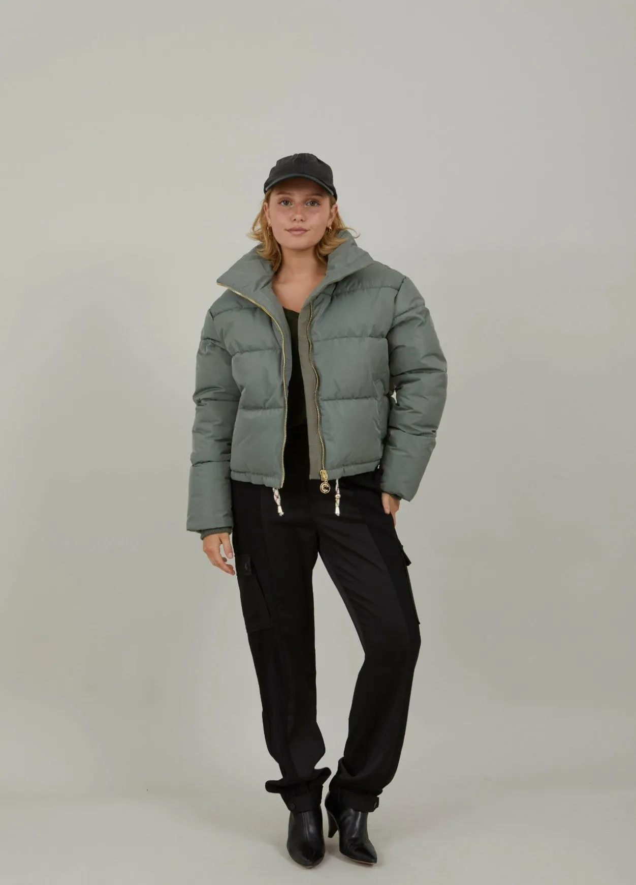 Short Puffer Jacket