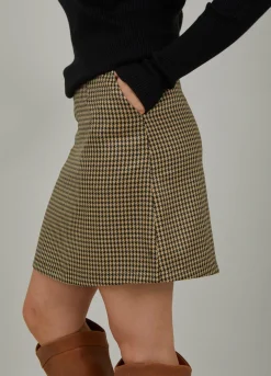 Short Skirt In Houndstooth