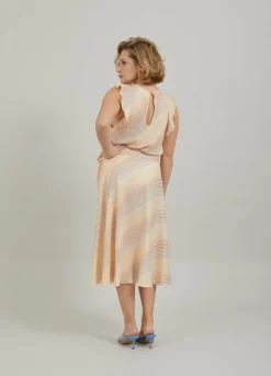Skirt W. Rainbow Stripe Print