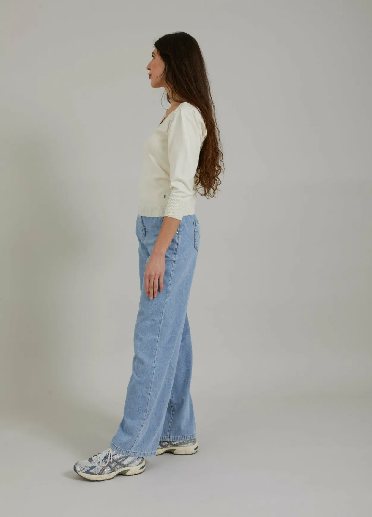 Top W. Squared Neck