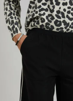 Trousers W. Wide Legs