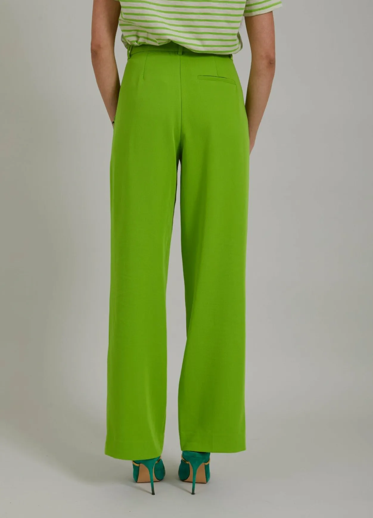 Trousers W. Wide Legs