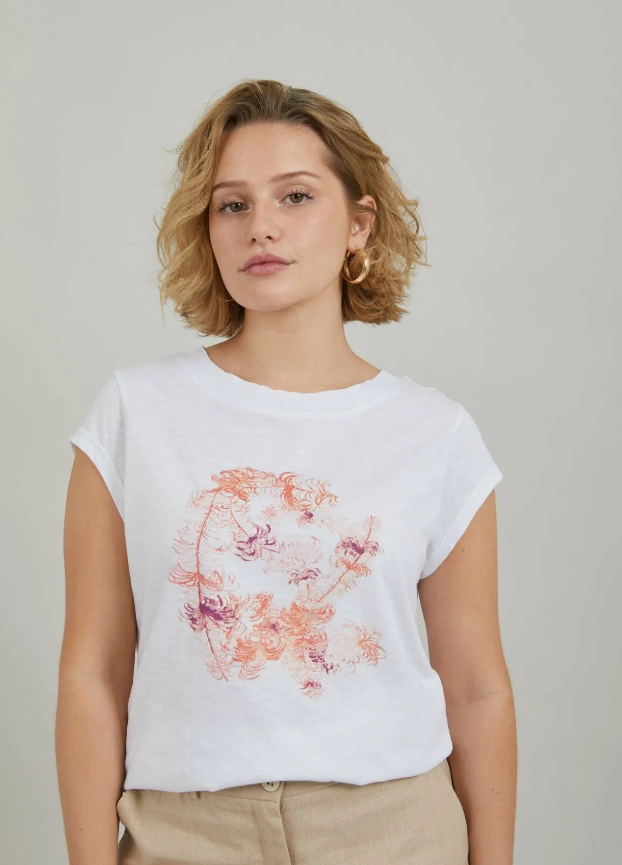 T-Shirt W. Feather Print